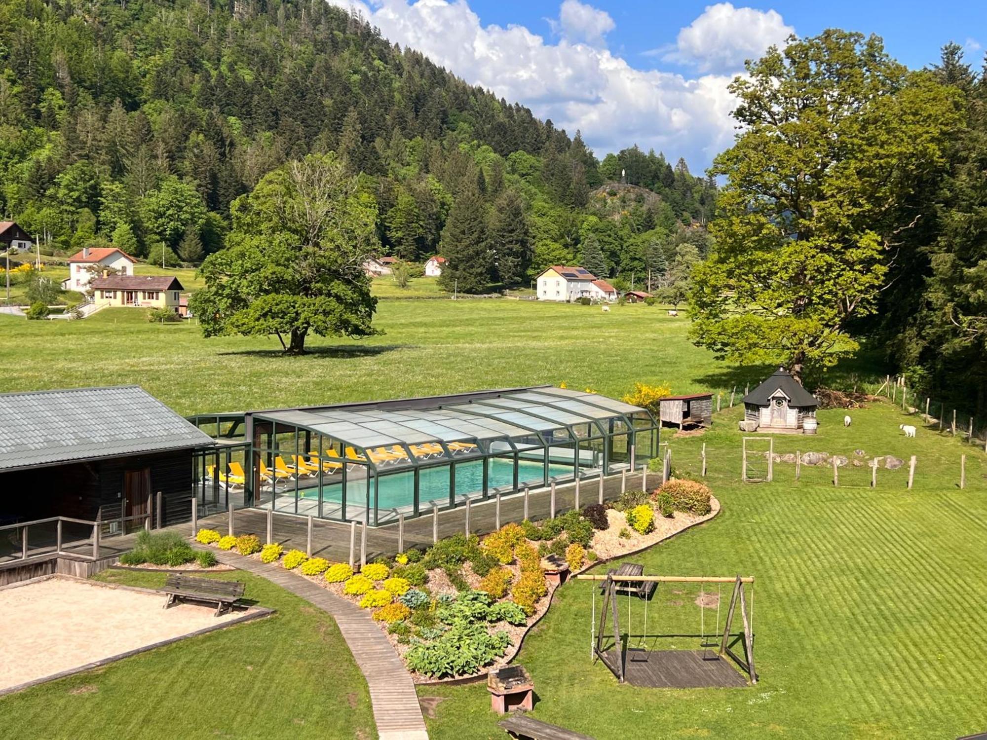 Gite Roche Des Ducs Avec Piscine Toute L'Annee, Spa, Sauna, Hammam Rochesson Exterior photo